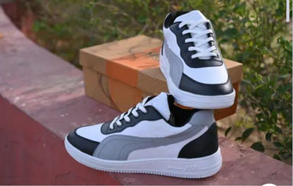 Puma shoe's